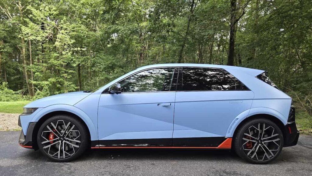 Image shows the Hyundai Ioniq 5 N from the side
